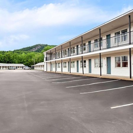Rodeway Inn Gorham Eksteriør bilde