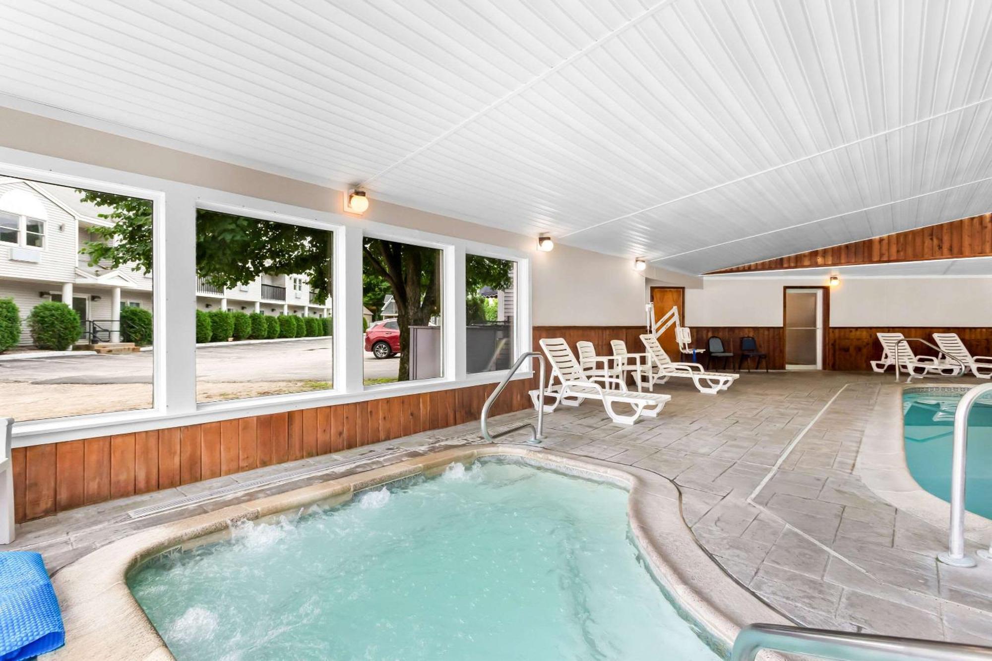 Rodeway Inn Gorham Eksteriør bilde